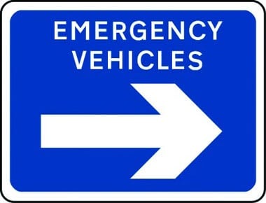 Emergency vehicles arrow right sign