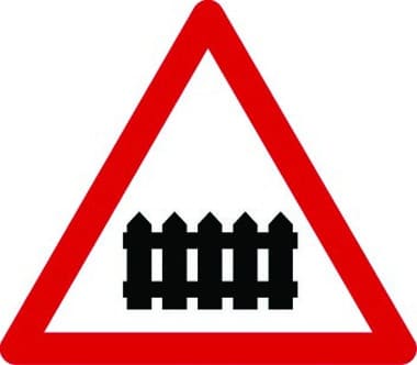 Level crossing with gate or barrier sign