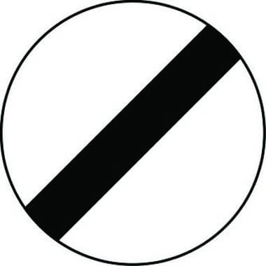 De-restriction reflective traffic sign