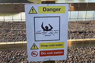 Quarries Water Safety Sign from Stocksigns Ltd